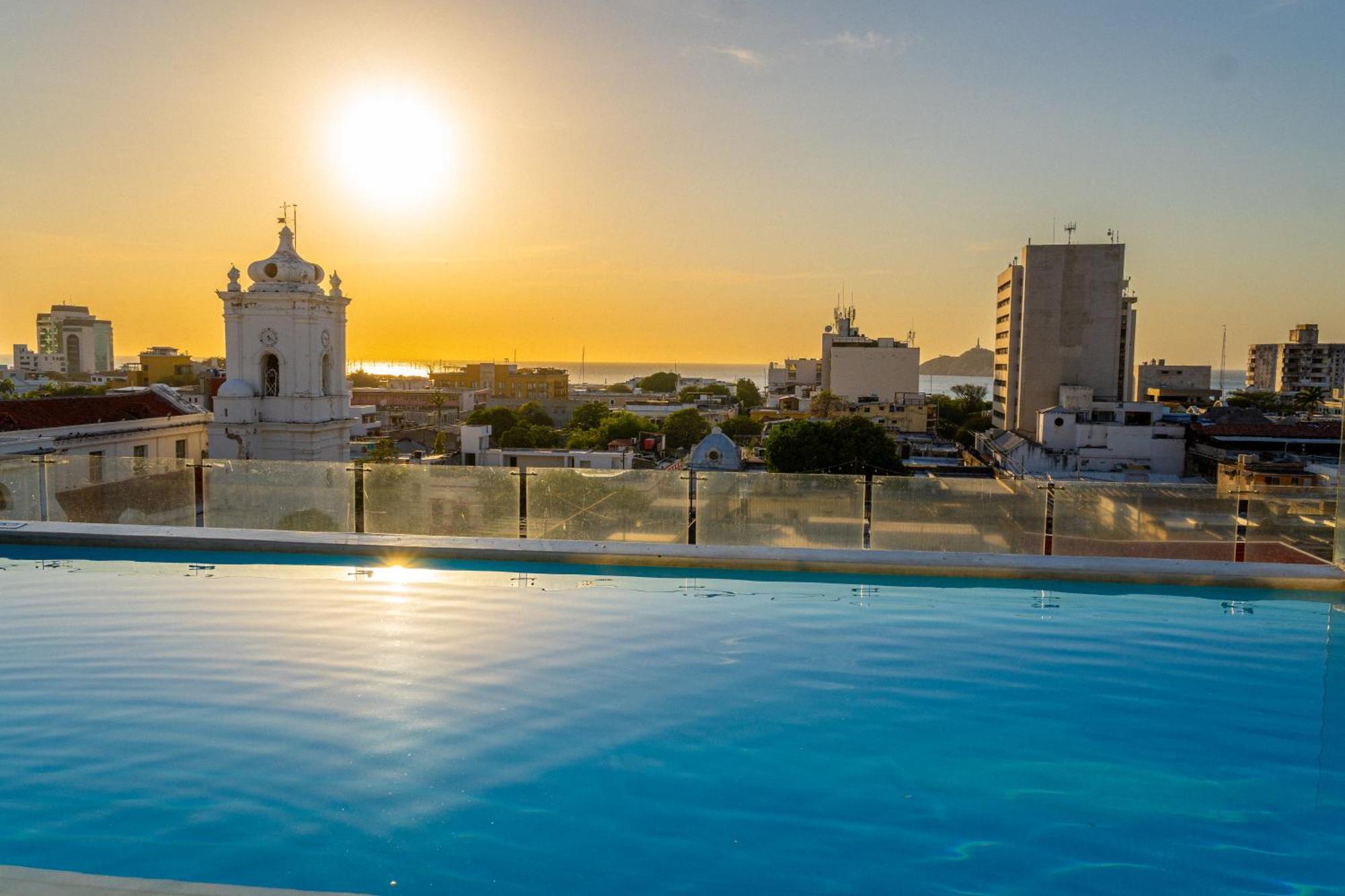 Hotel Catedral Plaza Santa Marta  Eksteriør bilde
